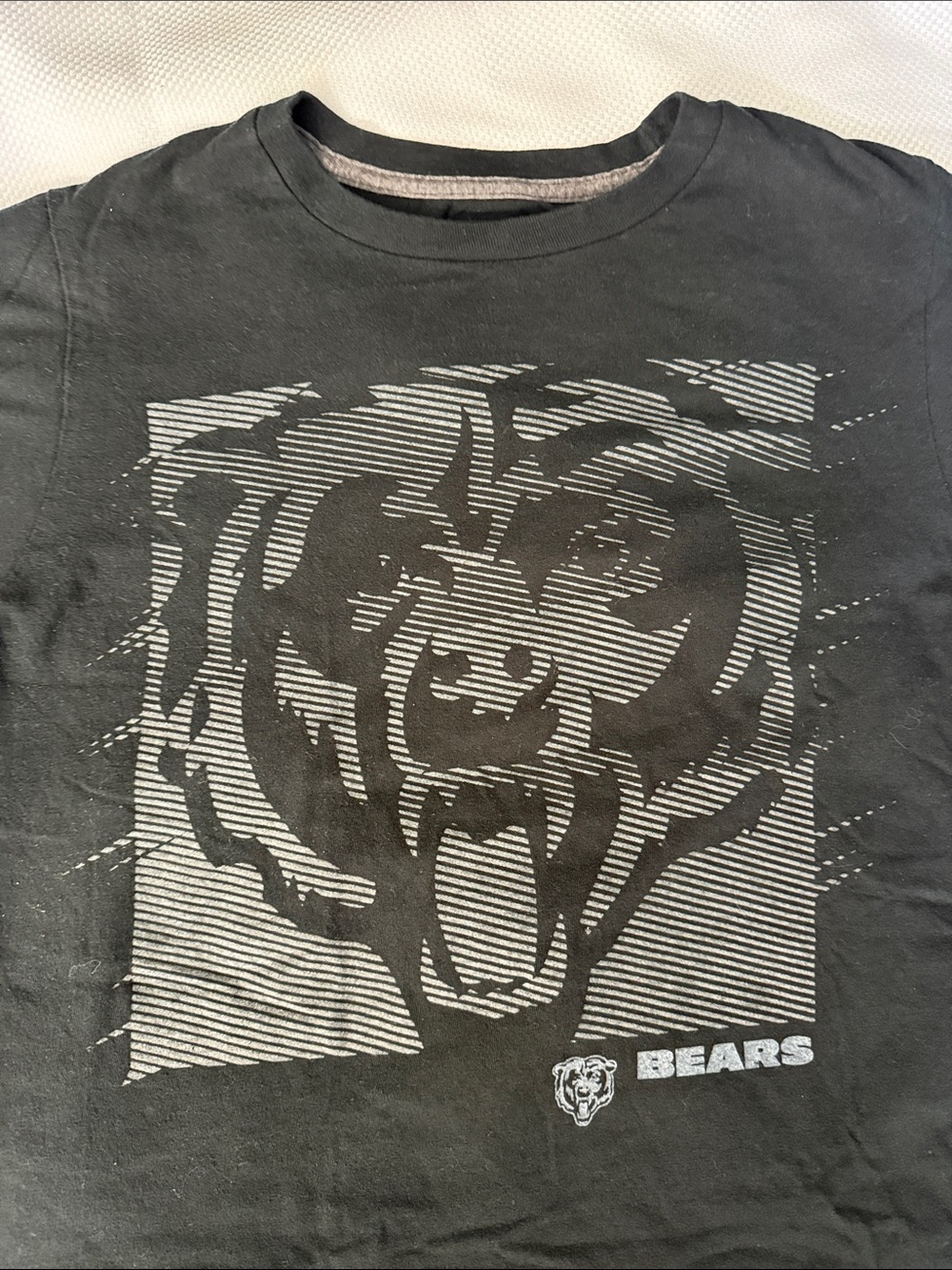 Chicago Bears Graphic Tee - Black and Gray -Small